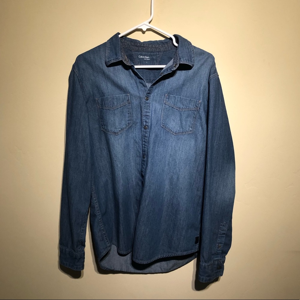 Calvin Klein denim button down long sleeve shirt